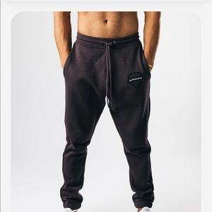 Alphalete varsity sweatpants NWT